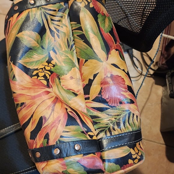 Patricia Nash - Picture 6 of 12